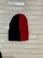 کلاه زمستانی دو رنگ مشکی قرمز