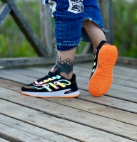 کتونی Adidas طرح Alpha مشکی تمام خط نارنجی هفت رنگ
