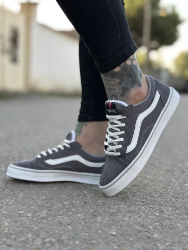 All store star vans