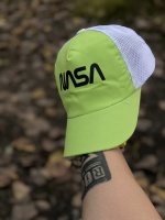 کلاه آفتابی طرح NASA رنگ سبز سفید