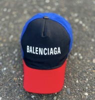 کلاه آفتابی مدل BALENCIAGA قرمز مشکی آبی